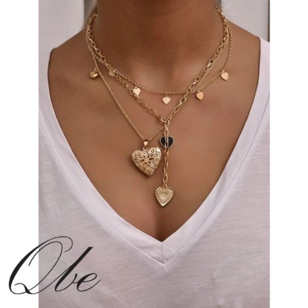 Qbe Layers Heart Charm Necklace set